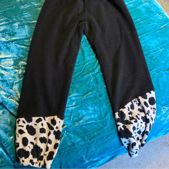 Vans Sweatpants 🖤 - Picture 3 of 4